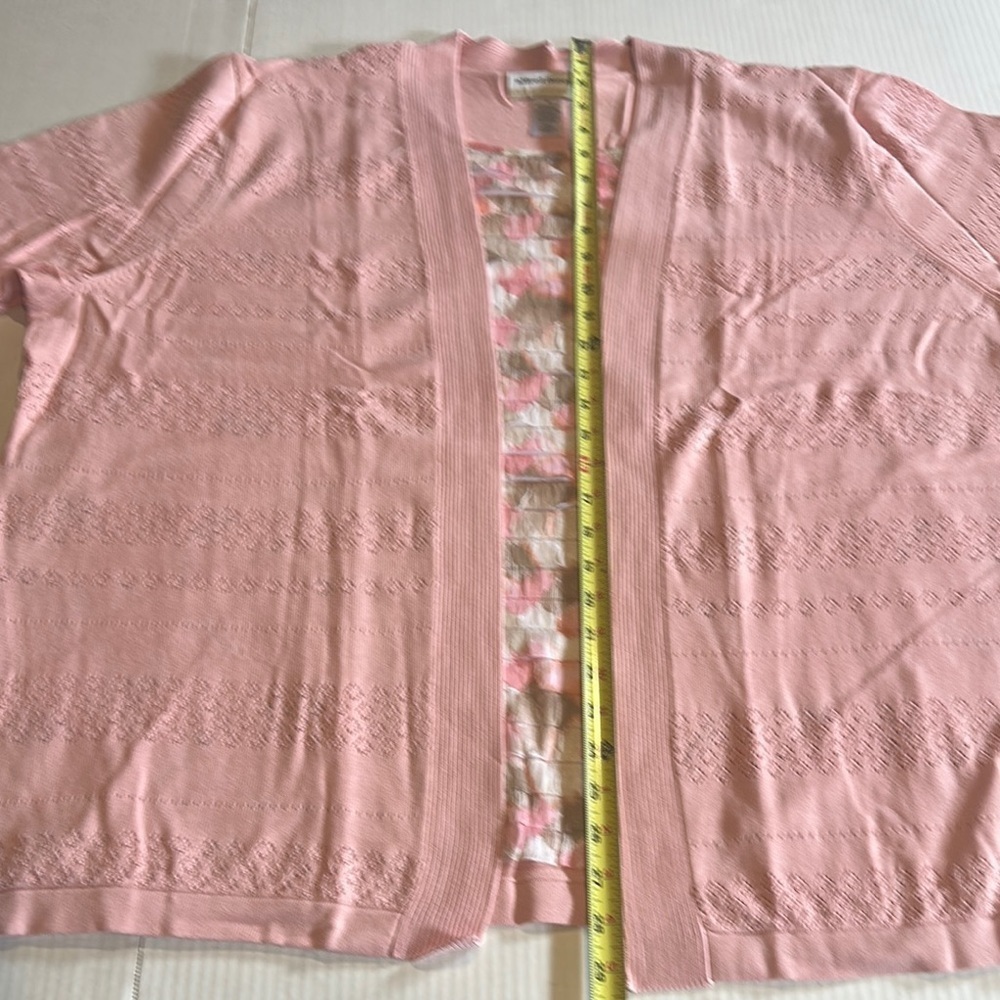 NWT Alfred Dunner Pink Open Front Knit Cardigan Sweater attached ruffle shirt 3x - Picture 3 of 10
